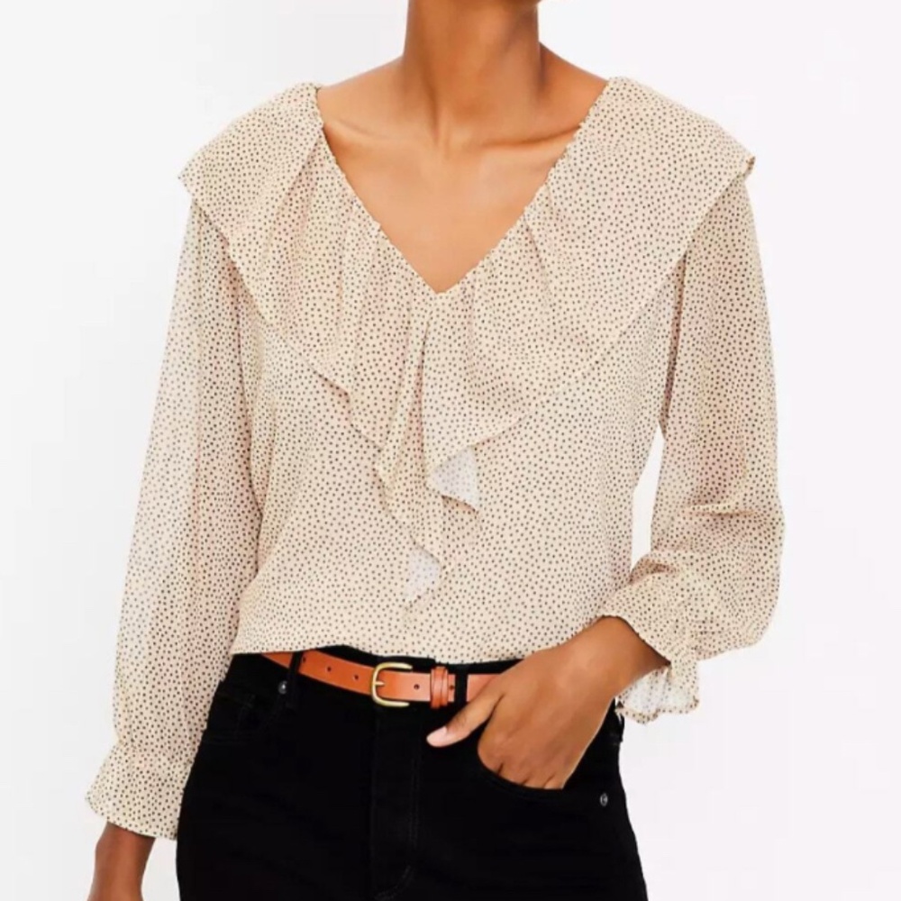 Loft Dotted Cream Beige V Neck Ruffle Lined Long Sleeve Crepe Career Blo…